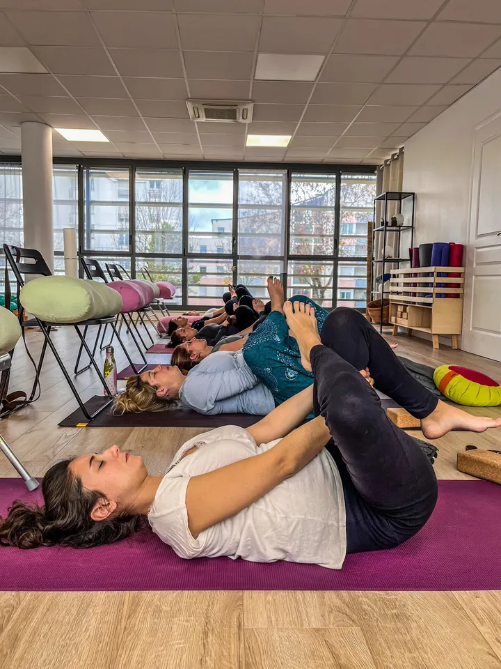 Yoga prénatal Dijon — yoga-studio à Montchapet, Dijon — 3