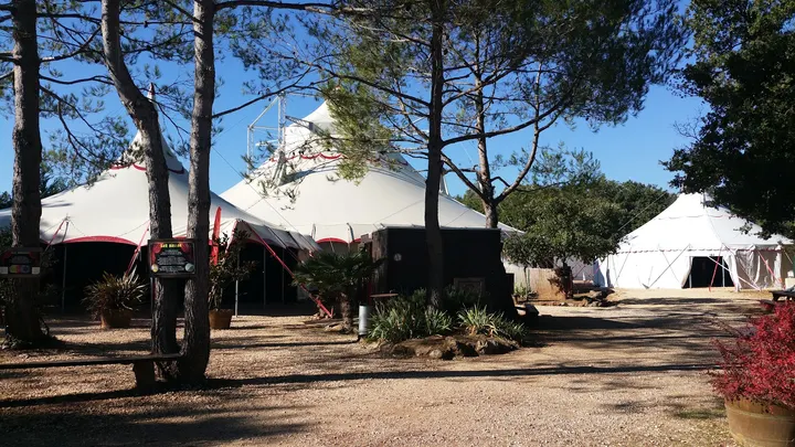 Esprit de cirque — arts aériens-studio à Néoules — 3