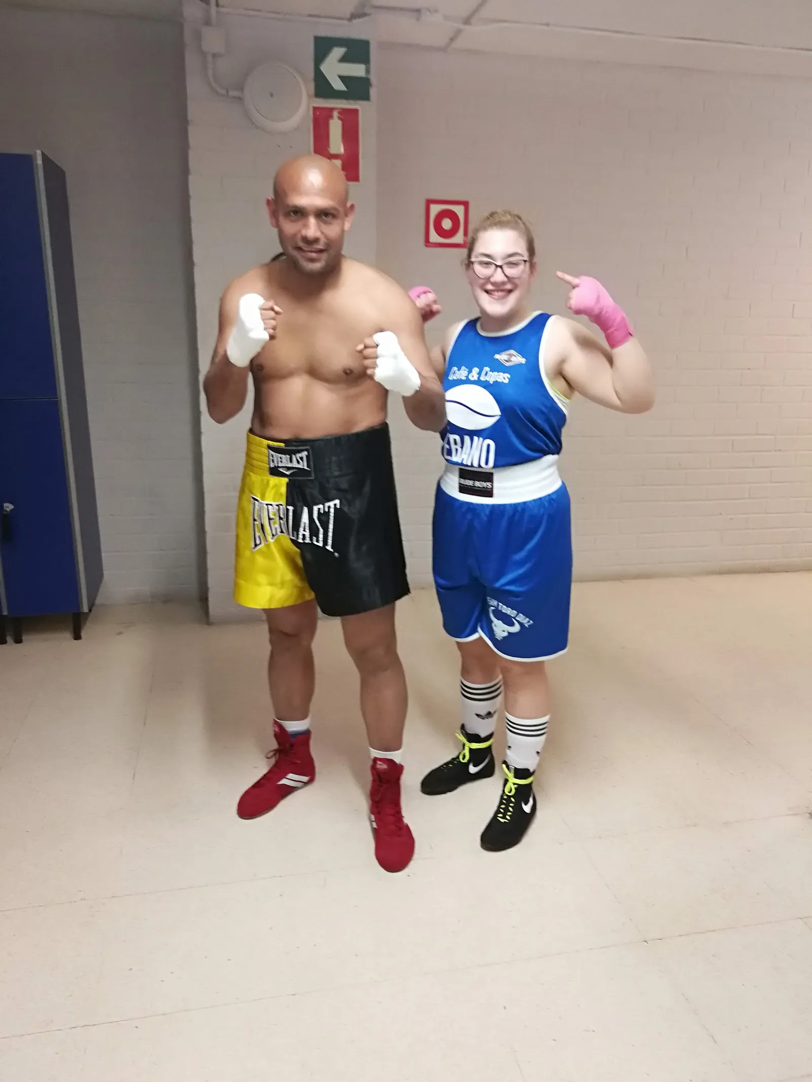 Boxeo impacto — artes marciales-studio en Alcalá de Guadaíra — 2
