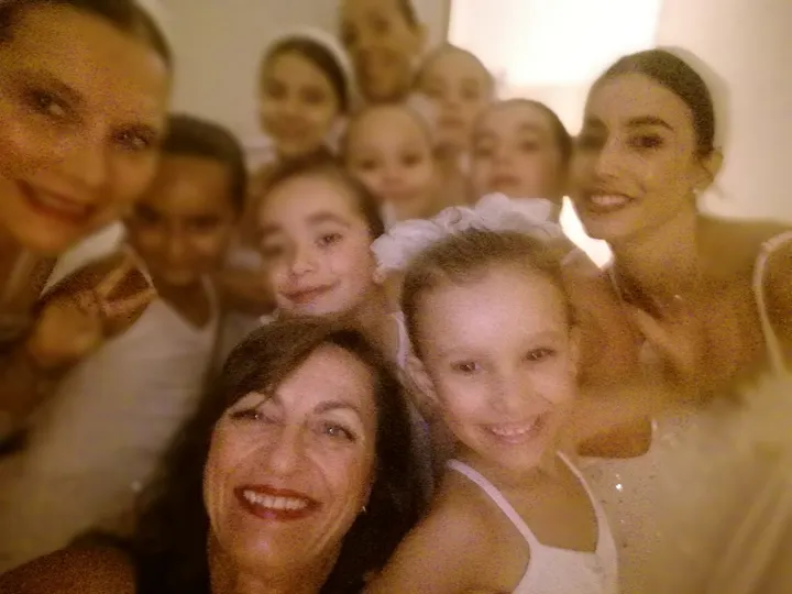 EVA VÍCTORIA ESTUDIO DE DANZA PILATES YOGA — yoga-studio en Huelva — 2