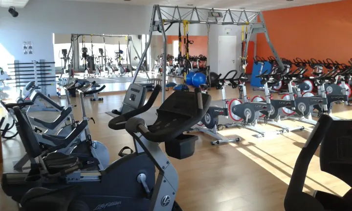 Urban Gym Alcantarilha — ginásio-studio em Quinta do Rogel, Alcantarilha — 3
