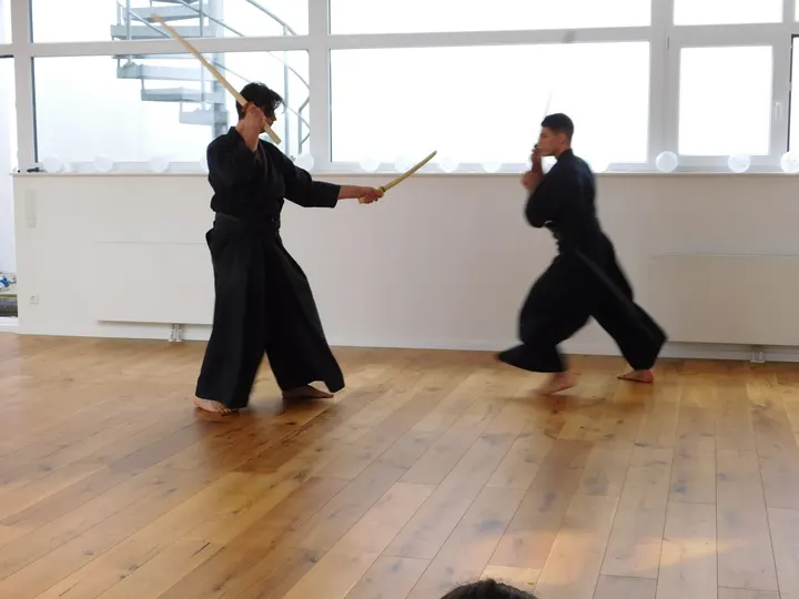 Kampfkunst & Kampfsport in Düsseldorf: Kung Fu, Schwertkampf & Stockkampf im Tenshinkai Dojo — Kampfsport in Flingern Nord, Düsseldorf