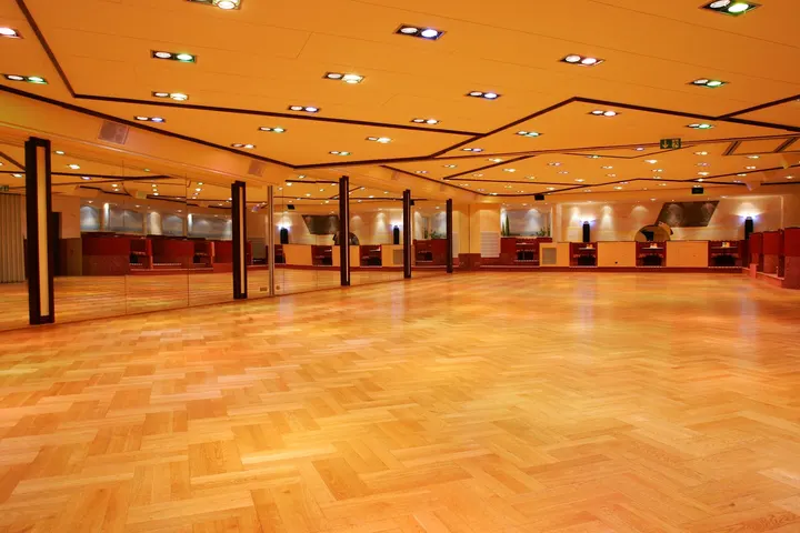 Tanzschule Renz & Partner — tanz-studio in Bremen — 4