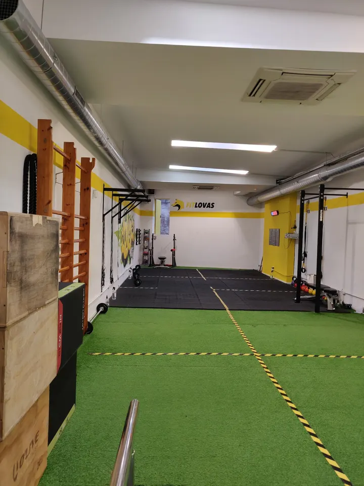 Fit Lovas Nàpols — Entrenamiento funcional en l'Eixample, Barcelona