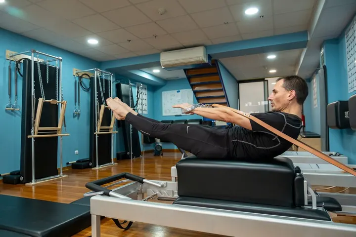 Legado Pilates — Pilates en Etxabakoitz, Pamplona