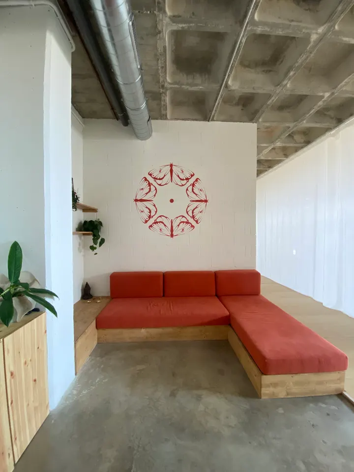 Move Öm Yoga Studio — yoga-studio en El Masnou, Barcelona — 3
