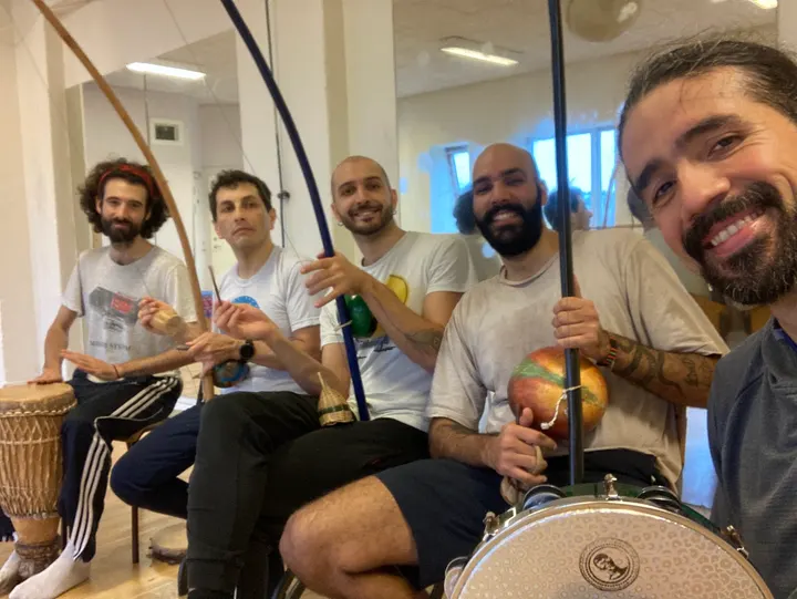 🌊🤸🏼‍♀️Capoeira Flow, Mobility and Basic Moves Hygge Training 🦓🤸🏻‍♂️ — kampsport-studio i København — 4
