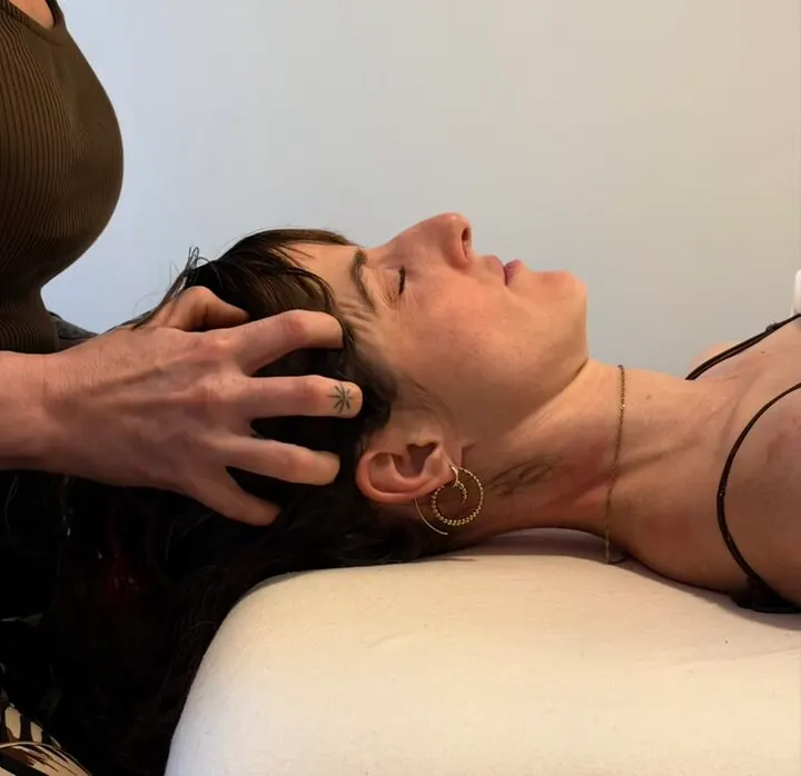 Empower Collective ⎹ Kropsterapi & Yoga Nidra — yoga-studio i Frederiksberg