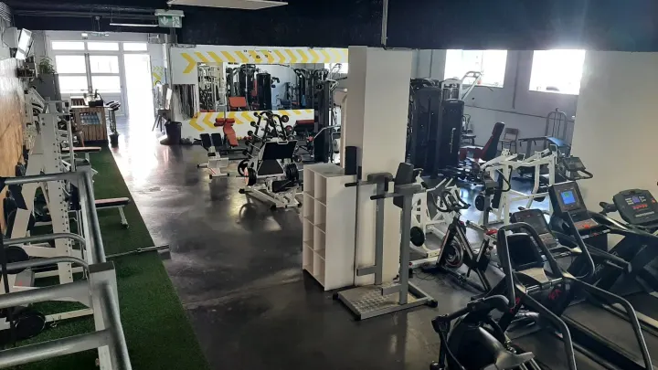 H12 Gym — ginásio-studio em Campilhos, São Bartolomeu de Messines — 3