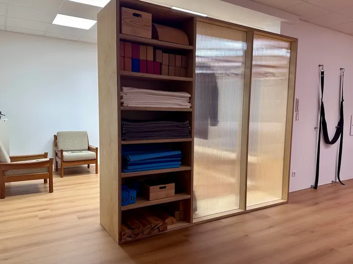 Raum für Yoga, Iyengar Yoga Neuhausen — yoga-studio in Nymphenburg, München — 2