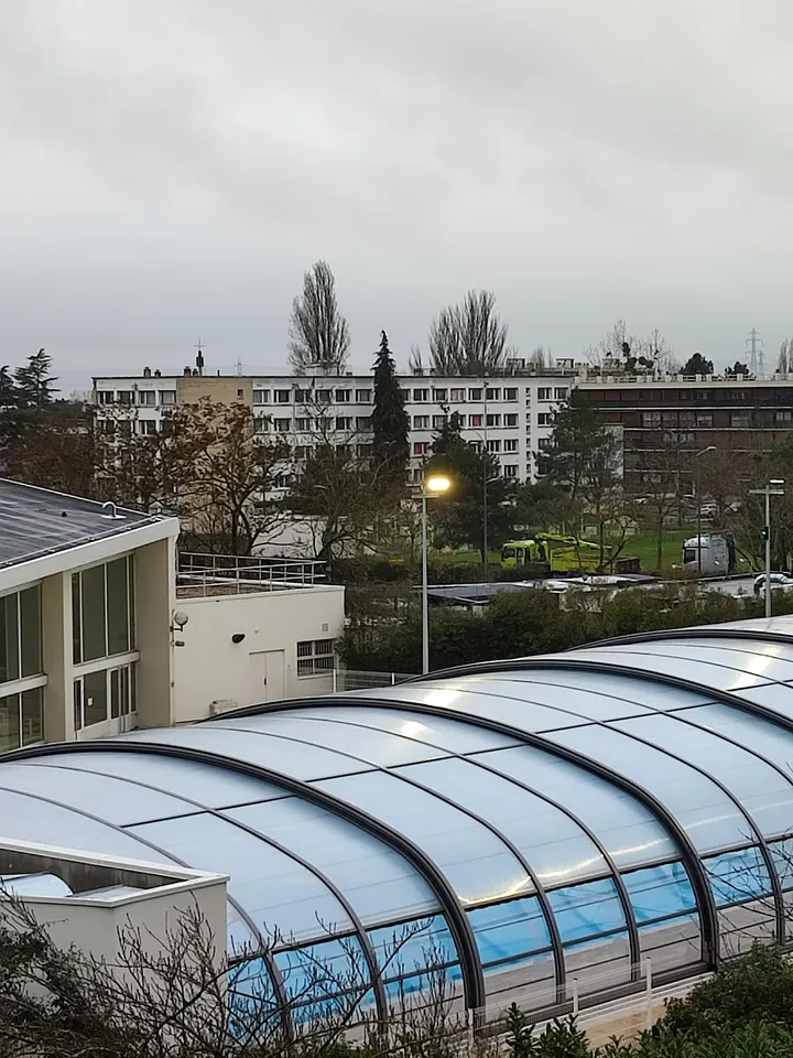 Piscine des Louvrais Pontoise — studio à Pontoise — 5
