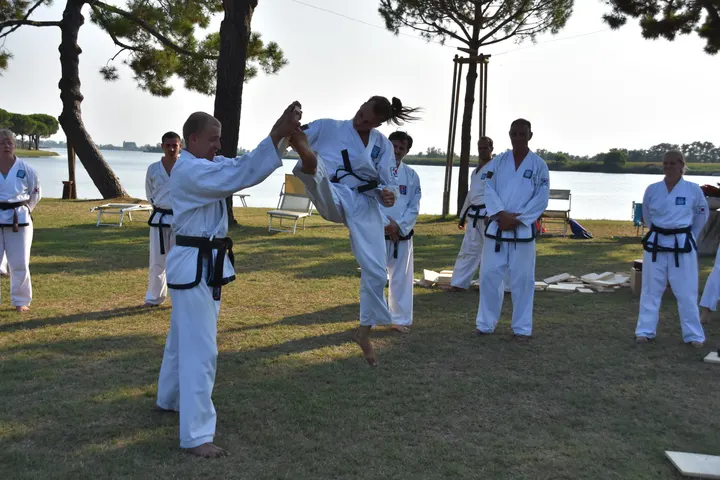 Traditionelles Taekwon-Do Siegen — kampfsport-studio in Siegen — 4