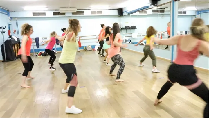 MLJ DANSE — danse-studio à Boulogne-Billancourt — 5