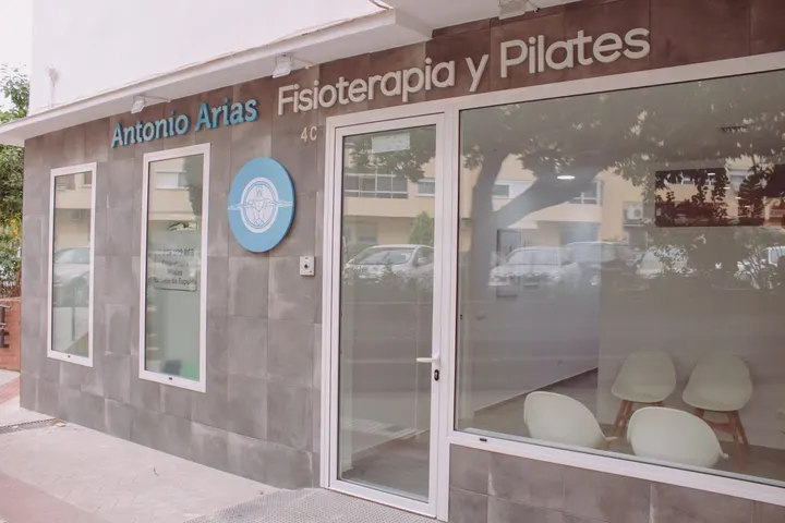 Fisioterapia y Pilates Antonio Arias — pilates-studio en Balcones del Mar, Estepona — 3
