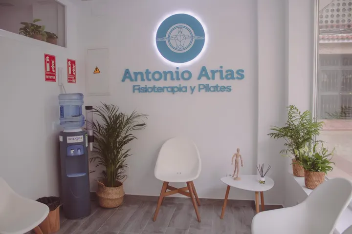 Fisioterapia y Pilates Antonio Arias — pilates-studio en Estepona — 3