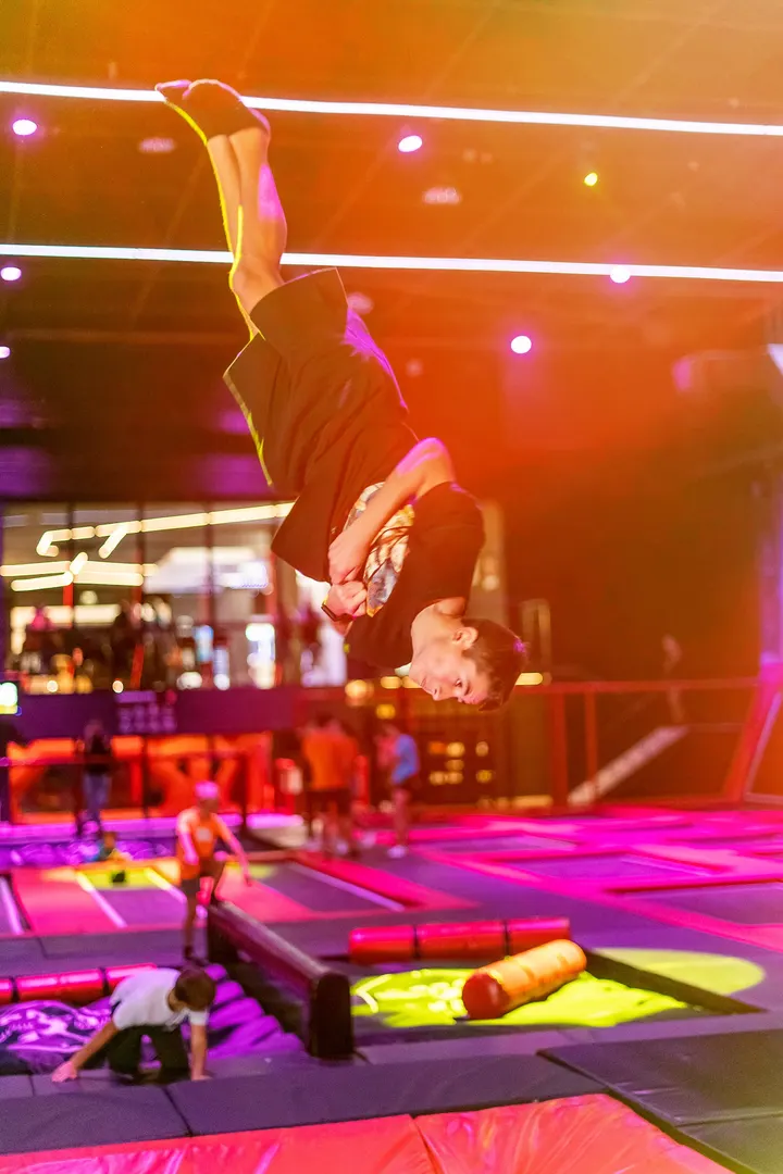The Indoor Jumping Club | Barcelona — gimnasia-studio en Barcelona — 4
