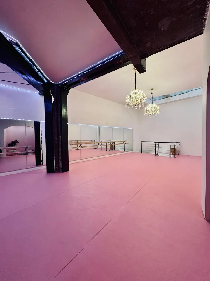 Fit'Ballet - Blanche — Barre à Quartier Saint-Georges, Paris