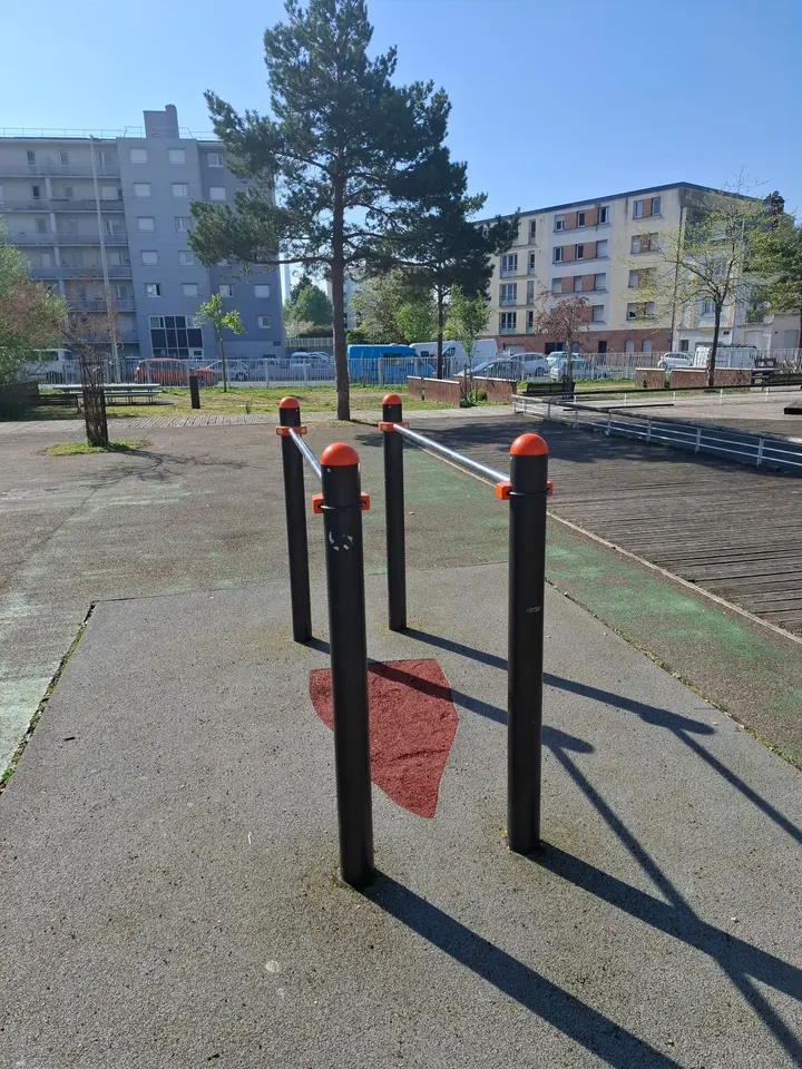 Parc Streetworkout — salle de fitness-studio à Brindeau, Le Havre — 3