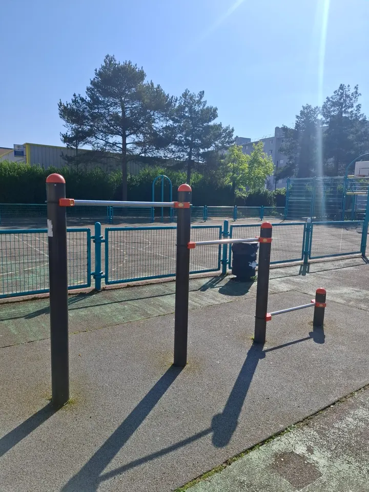 Parc Streetworkout — Salle de fitness à Brindeau, Le Havre
