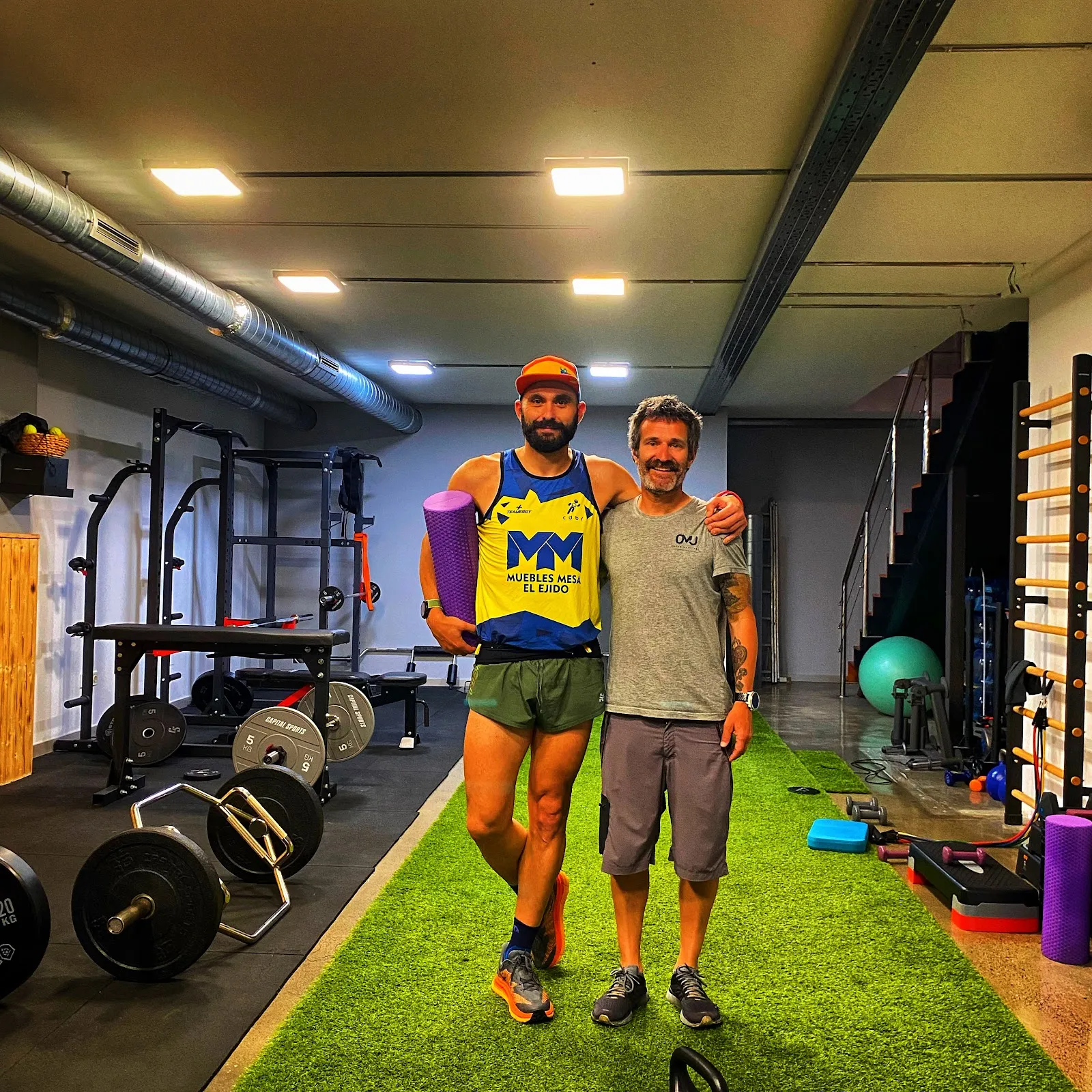Mar y montaña centro de entrenamiento — entrenamiento personal-studio en Almería — 3