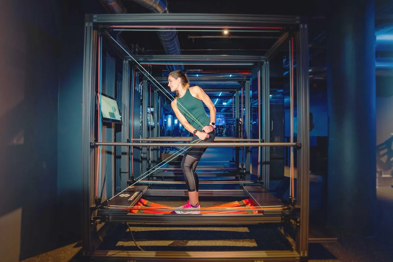 PRIME TIME fitness Maximilianstrasse — träningsstudio i München — 3
