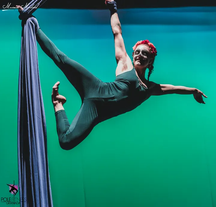 Polefitness — estudio de fitness-studio en Granada — 3