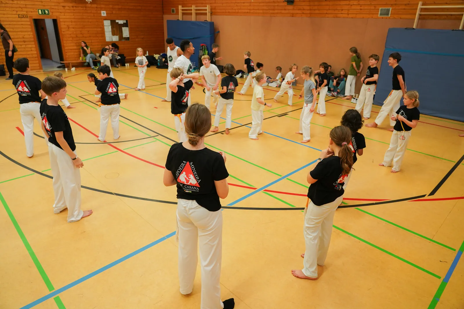 Capoeira Mineira - Köln-Ehrenfeld — dans-studio i Köln — 2