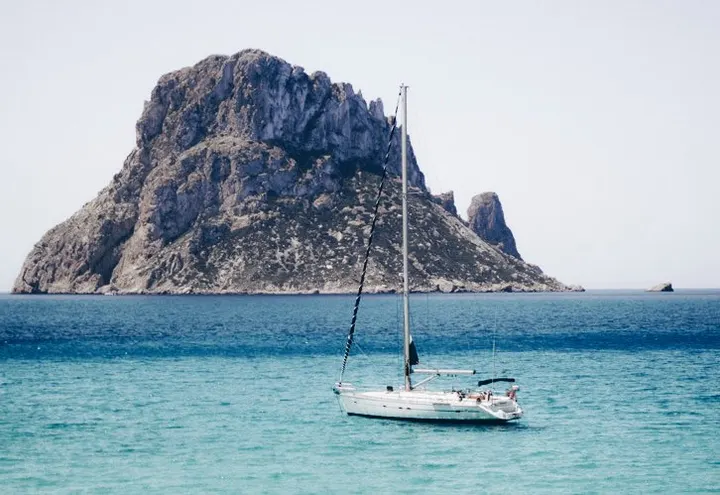 Yoga Weeks Ibiza — yoga-studio en Santa Eulària des Riu — 2
