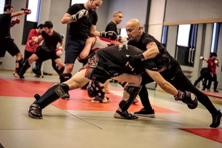 Xing Yi Men Kungfu Amsterdam Zuidoost — vechtsport-studio in Amsterdam — 5