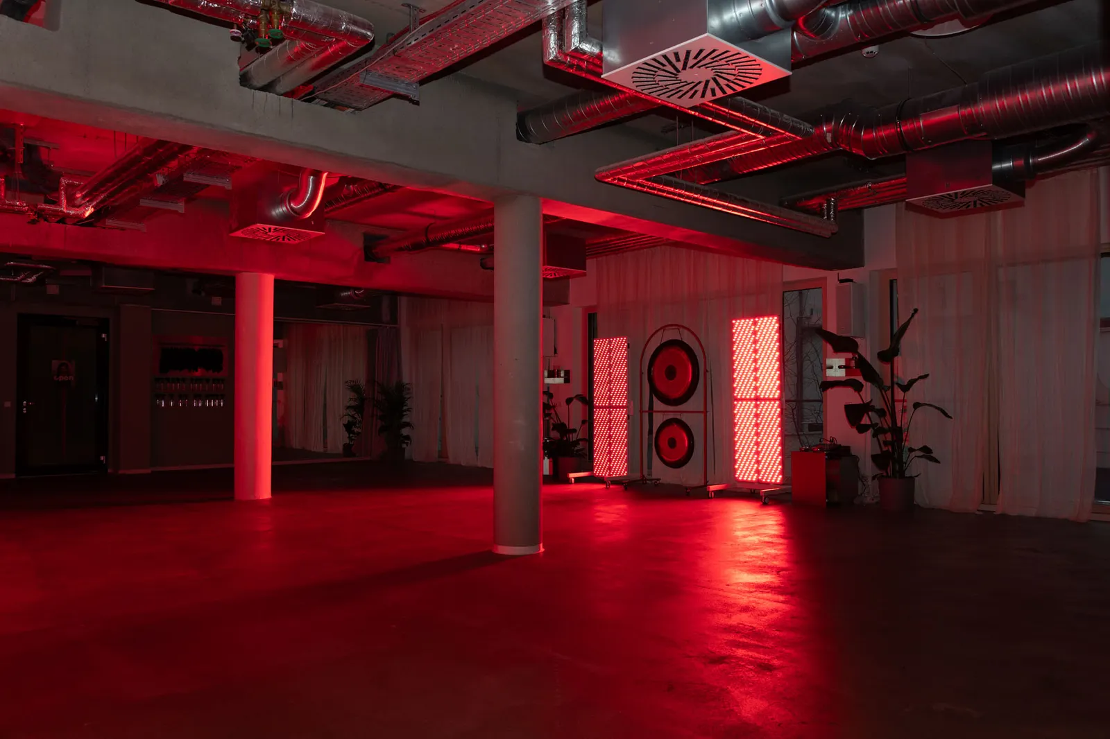 OPEN – Kreuzberg — yoga-studio i Berlin — 2