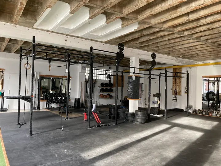 Kraftladen Mainz — CrossFit in Neustadt, Mainz