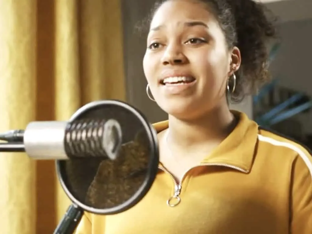 Sing a Song- Be Happy! Gesangsunterricht Berlin — dans-studio i Berlin — 3