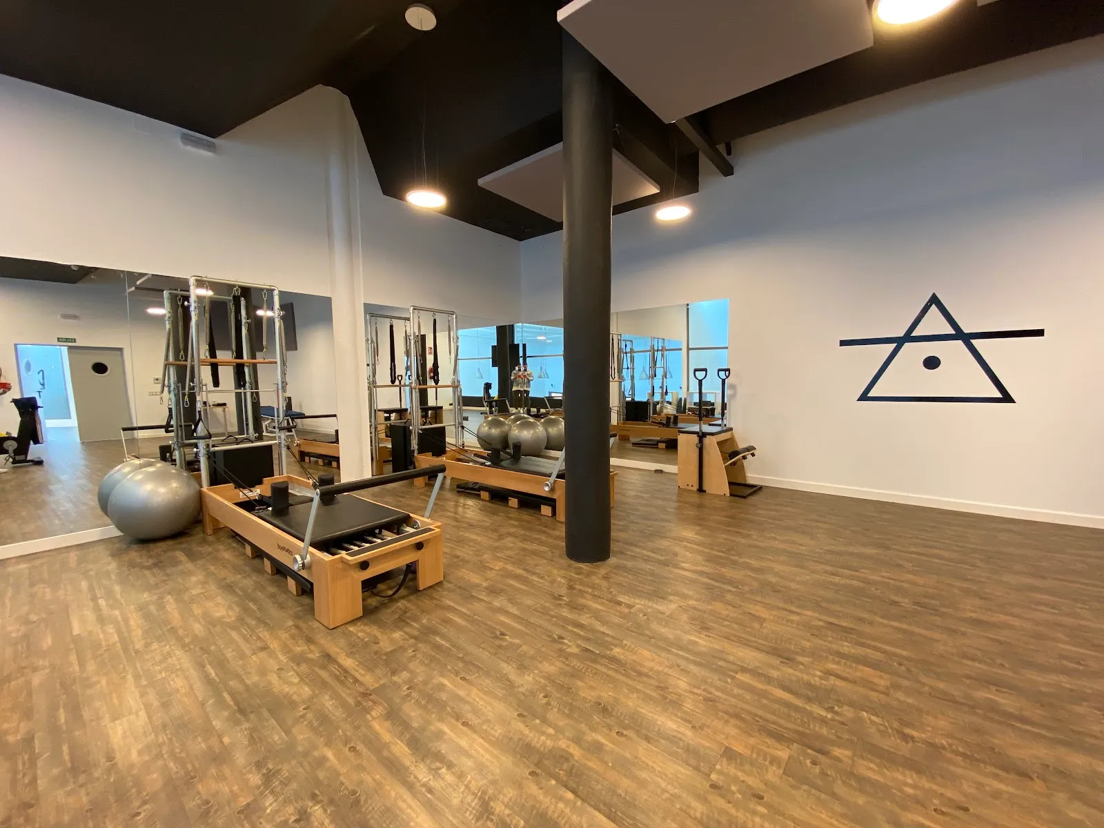 Eshmún Sport Clinic — entrenamiento personal-studio en Málaga — 3