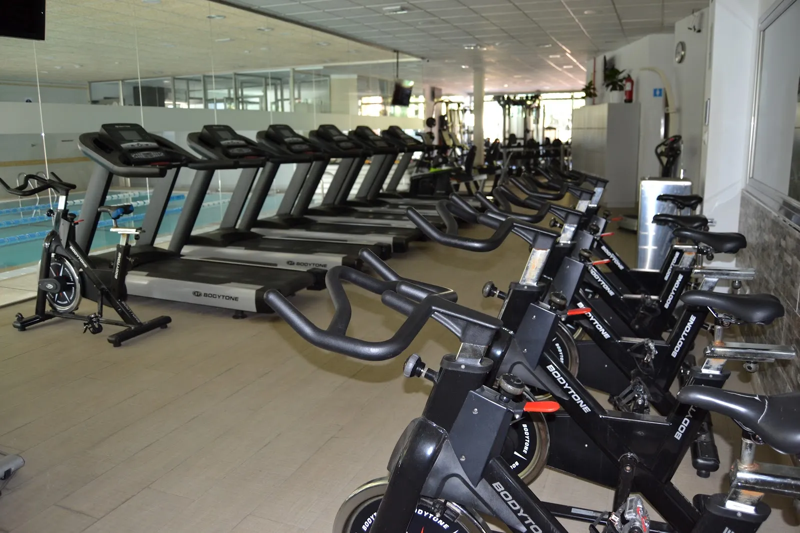 Gimnasio Móstoles Cuesa Sport — estudio de fitness-studio en Móstoles — 2
