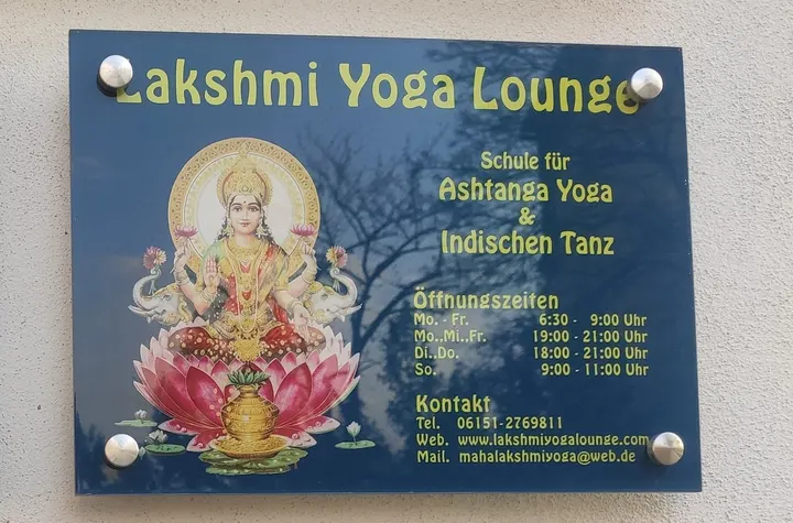 Natalie Soondrum - Lakshmi Yoga Lounge — yoga-studio in Eberstadt — 3