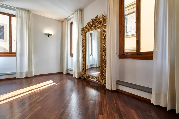 V_ROOM studio — Pilates a Oltrarno, Firenze