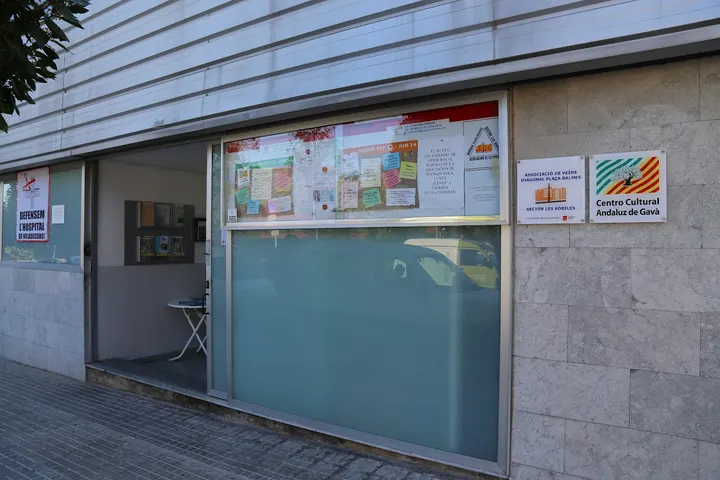 Nuzha Danza Oriental & Centre La Rosa Dels Vents — Baile en Gavà