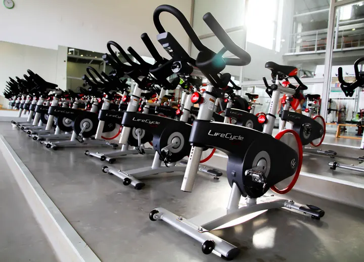 KIROLKLUB - GAMARRA — estudio de fitness-studio en Eskalmendi, Vitoria-Gasteiz — 3