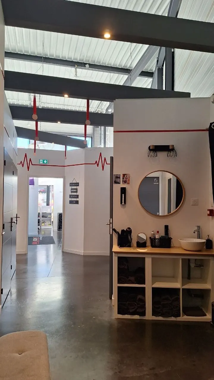 Iron Bodyfit D'éléctrostimulation — salle de fitness-studio à Duisans — 4