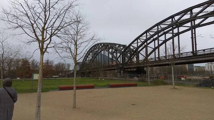 Original Bootcamp - Outdoor Fitness | Hafenpark EZB — functional training-studio in Frankfurt am Main — 5