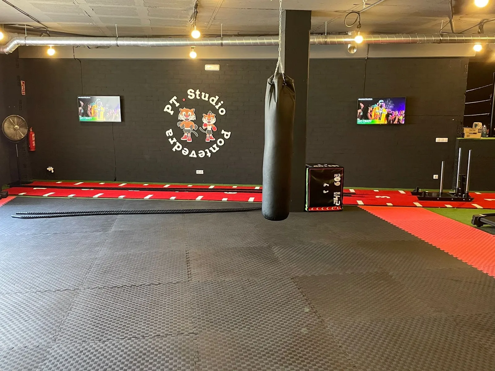 PT.Studio Pontevedra — entrenamiento personal-studio en Casco Antigo, Pontevedra — 2
