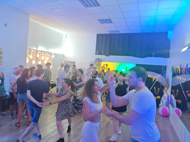 Lyon Salsa Bachata — danse-studio à Lyon 3e Arrondissement, Lyon — 2