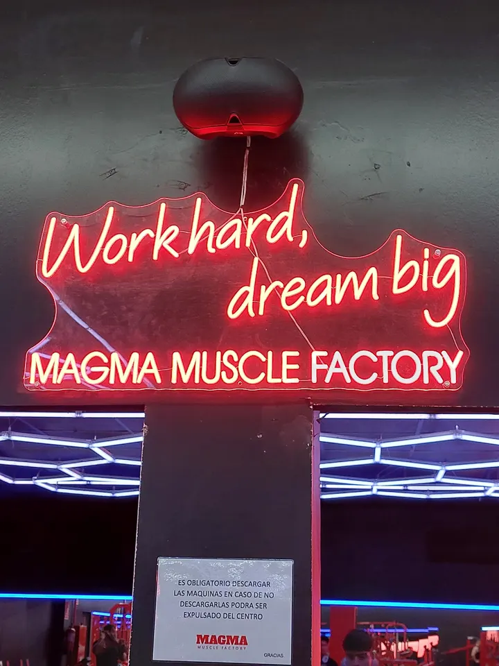 Magma Muscle Factory Coslada — fuerza-studio en Madrid — 3