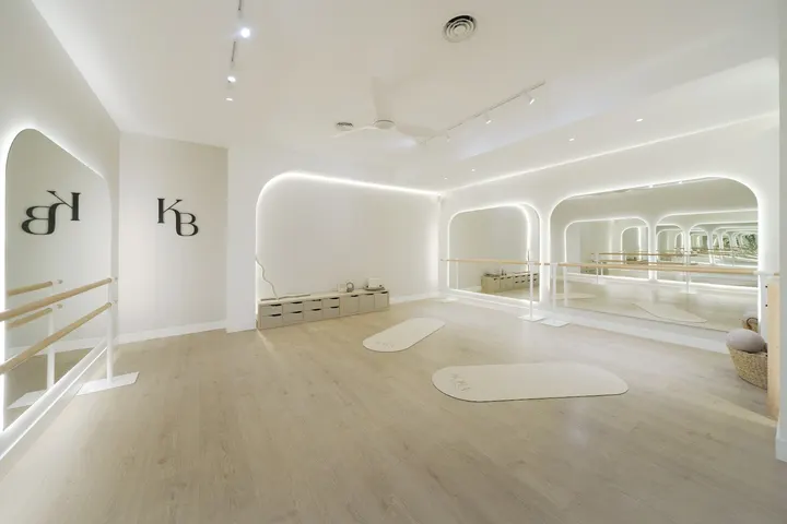 Korby Wellness Yoga & Terapias — Yoga en Salamanca, Madrid