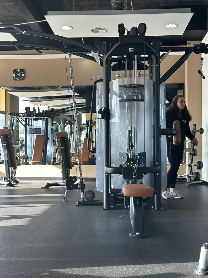 EVOC Health Club Avenida São Lourenço da Barrosa — ginásio-studio em Portimão — 6