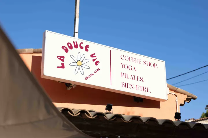 La Douce Vie — Yoga à Biot