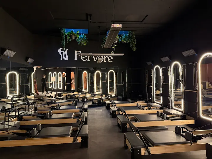 Fervore Pilates Boutique — Reformer Pilates en Gràcia, Barcelona