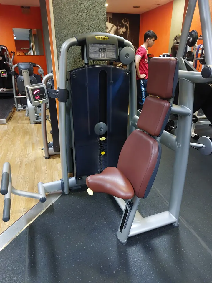 Gimnasio Xtreme — Estudio de fitness en Vadillos, Burgos