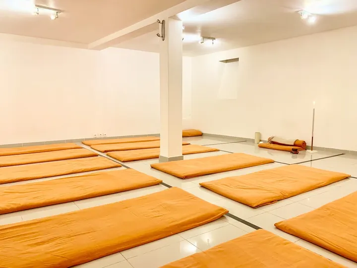 Yoga & méditation Paris — Yoga à Paris 11e Arrondissement, Paris