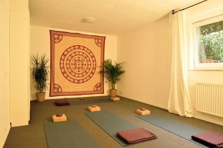 Blaustern Yoga — yoga-studio in Bonn-Beuel, Bonn — 2